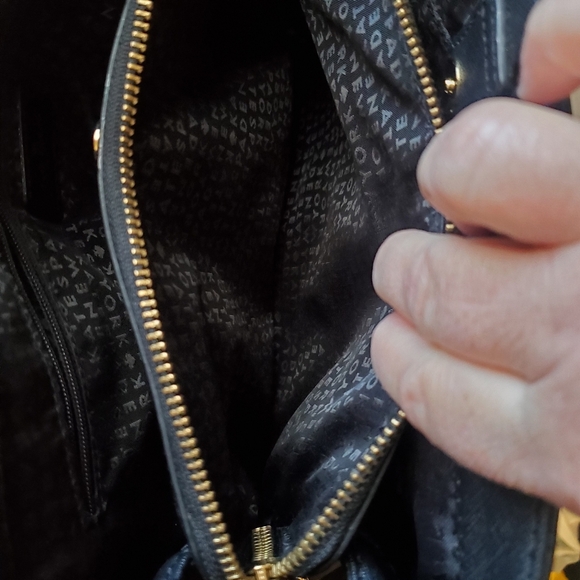 KATE SPADE BLACK GOLD TONE. SHOULDER. TOP HANDLE BAG - Picture 8 of 9